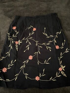 Amanda Smith Black Midi Skirt with Pink Floral Embroidery